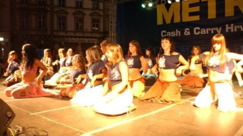2007 (9)